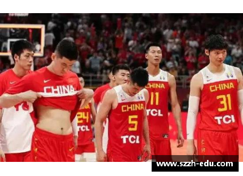 HB火博体育CBA季后赛抢眼开战！广东队实现四连胜，雄鹿队稳坐榜首霸主地位 - 副本 (2)